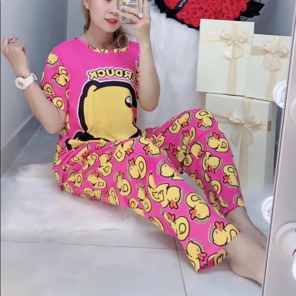Sleep clothes - Picture 4 of 7